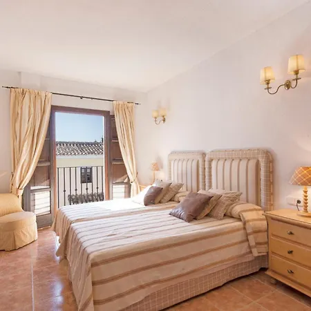 Hébergement de vacances Large Townhouse Golden Mile Marbellac