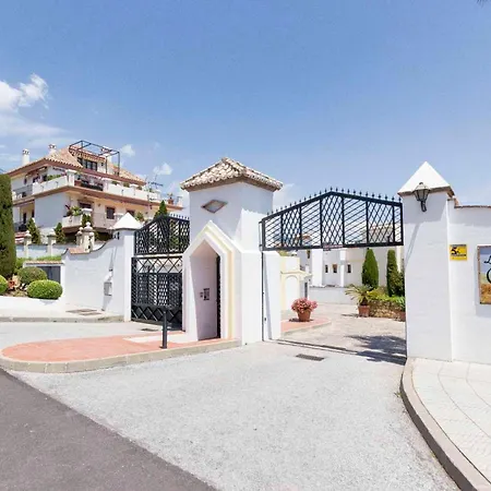 Hébergement de vacances Large Townhouse Golden Mile