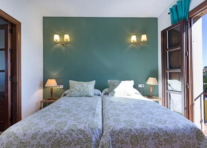 Holiday home Large Townhouse Golden Mile *