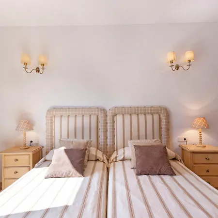Large Townhouse Golden Mile מארבלה