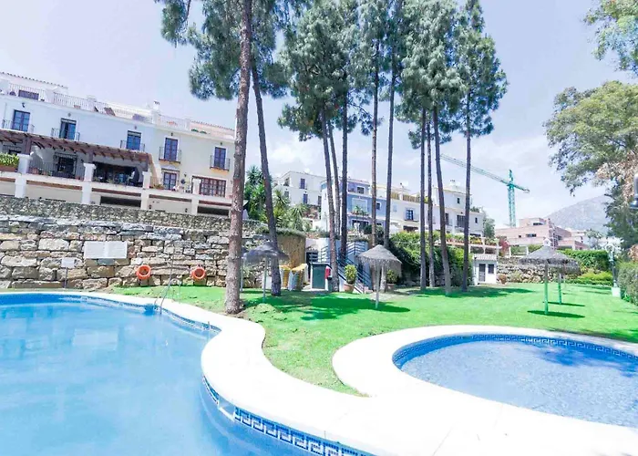 Large Townhouse Golden Mile בית נופש מארבלה