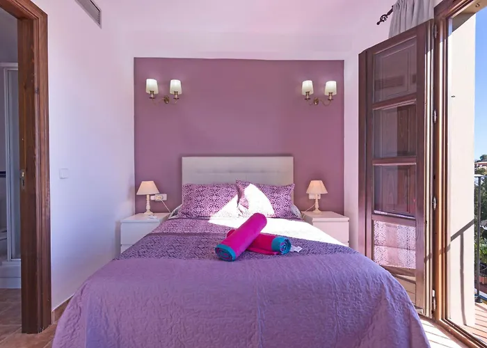 Large Townhouse Golden Mile Tatil Evi Marbella